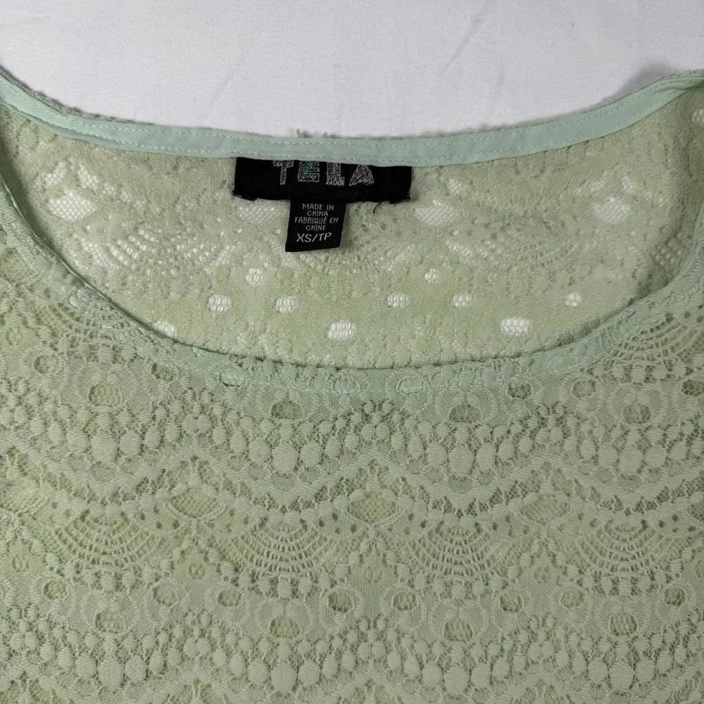 Tela Lace Green Top XS 3/4 Sleeve Cropped Elegant Sheer‎ Layering Blouse